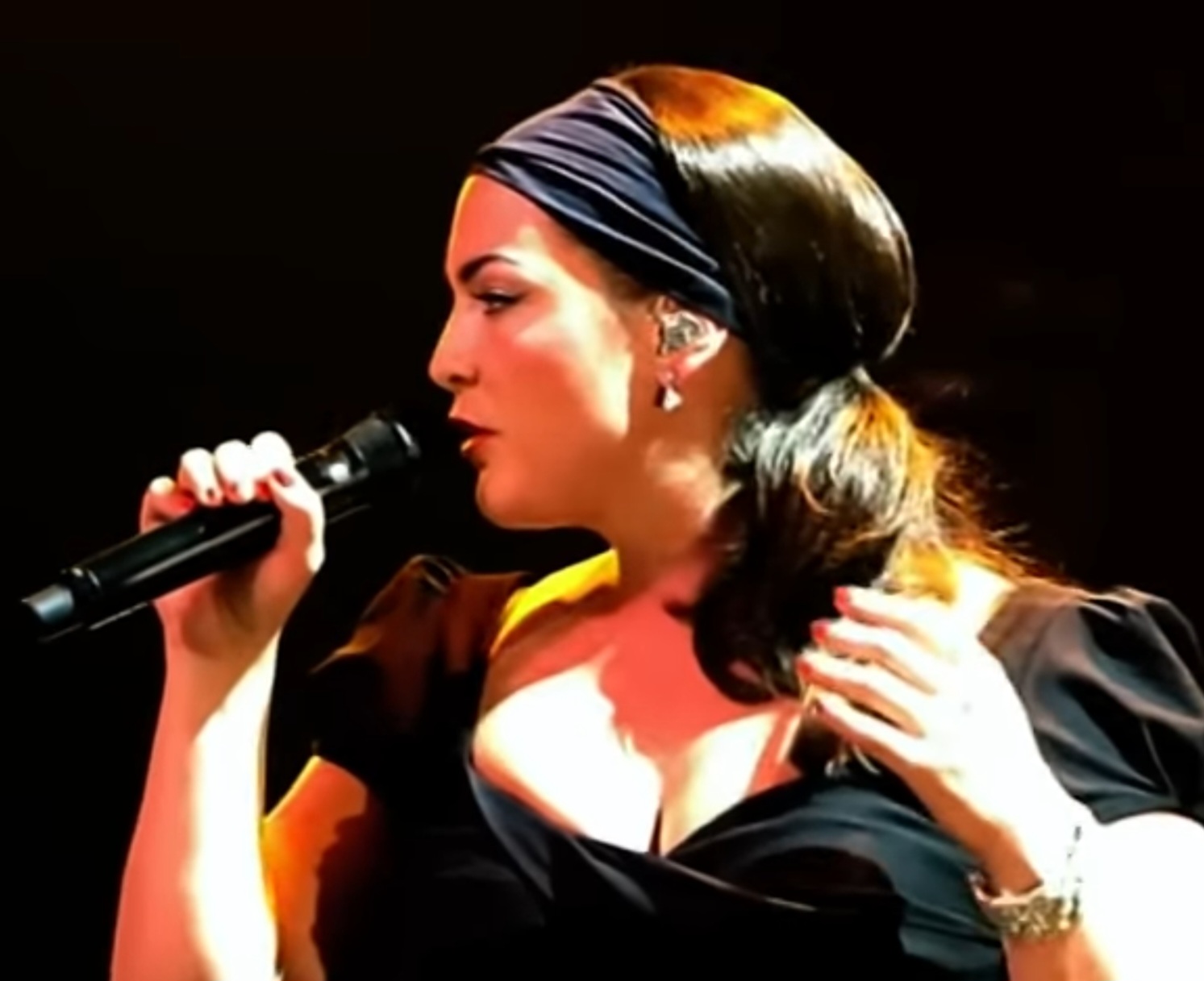 Caro EMERALD – Tangled up
